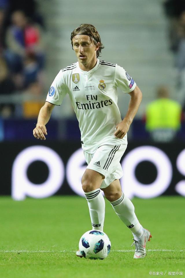 官方：贝西克塔斯声明炮轰裁判，敦促足协尽快处罚黑哨