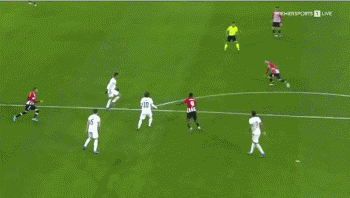 传闻：曼联和拜仁长期关注兰斯19岁中场马夏尔-蒂亚